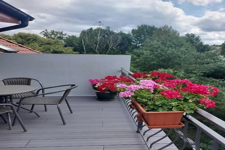 Luxury Apartment In 소포트 0*,  폴란드